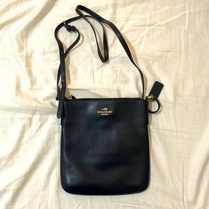Black Coach crossbody NWOT